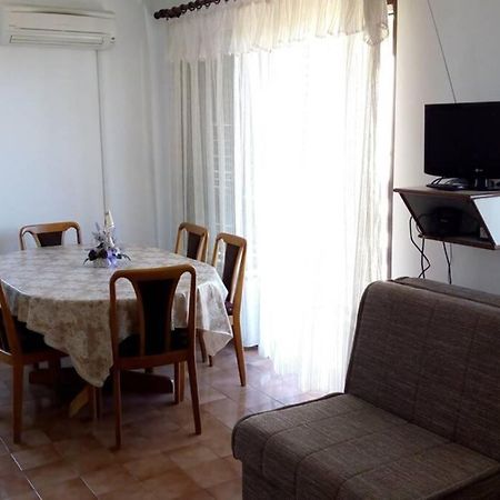 Apartment Zdenka Rasa Luaran gambar