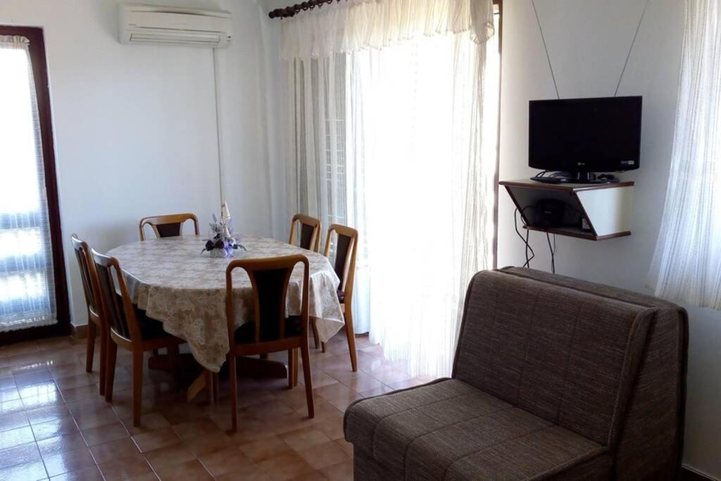 Apartment Zdenka Rasa Luaran gambar