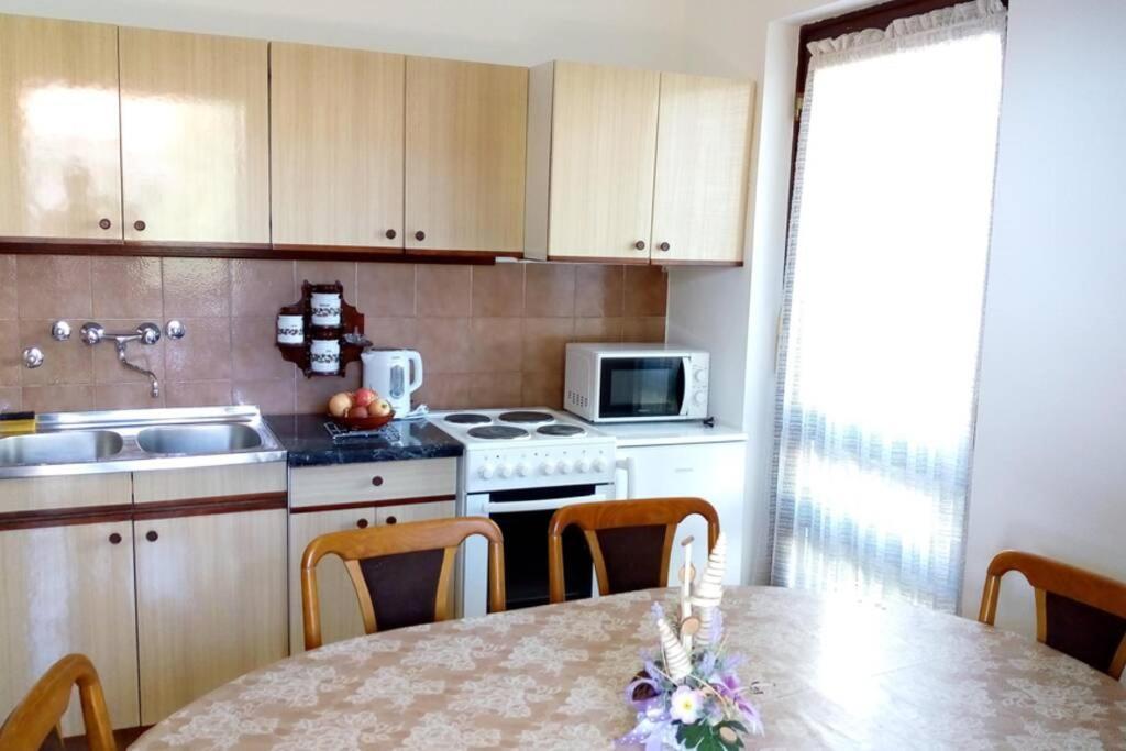 Apartment Zdenka Rasa Luaran gambar